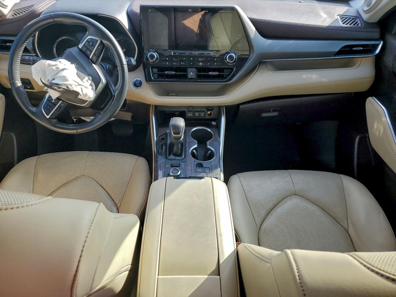 2020 TOYOTA HIGHLANDER LIMITED photo 8
