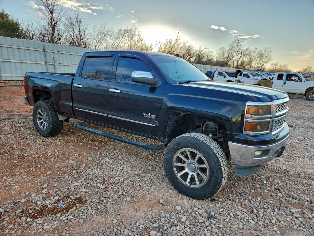 2014 CHEVROLET SILVERADO C1500 LT photo 4