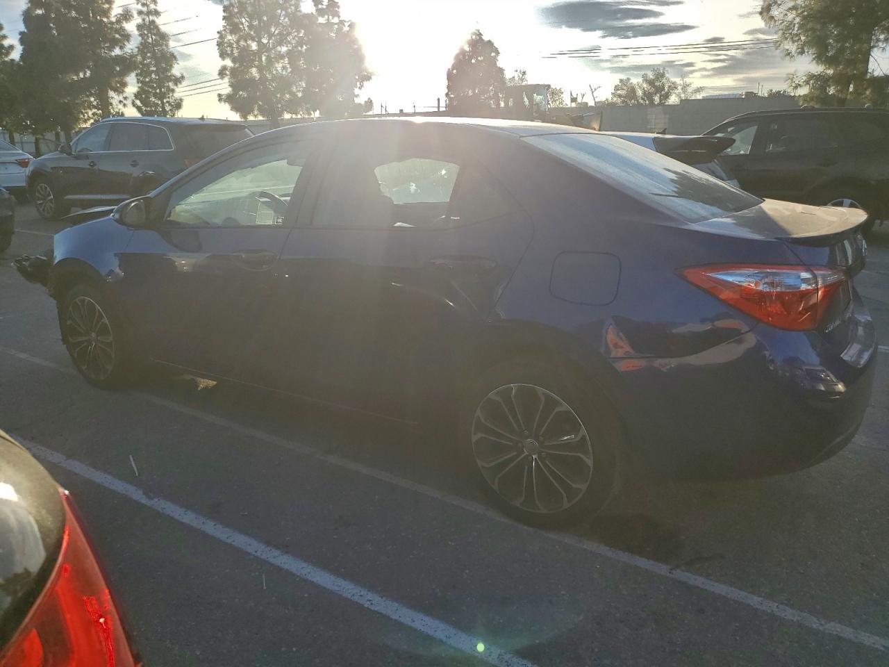 2016 TOYOTA COROLLA L photo 2