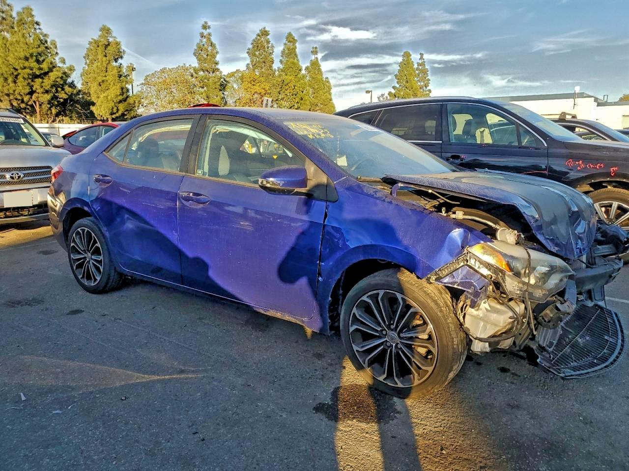 2016 TOYOTA COROLLA L photo 4