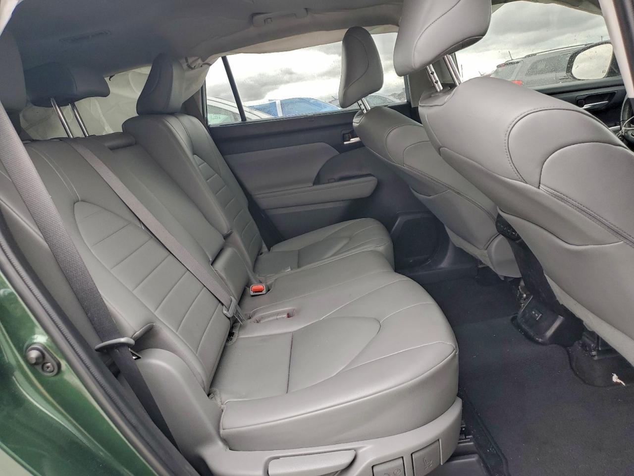 2023 TOYOTA HIGHLANDER L photo 11
