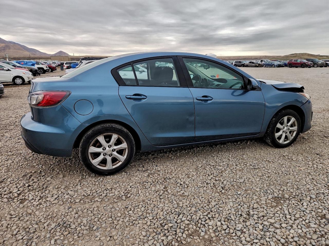 2010 MAZDA 3 I photo 3