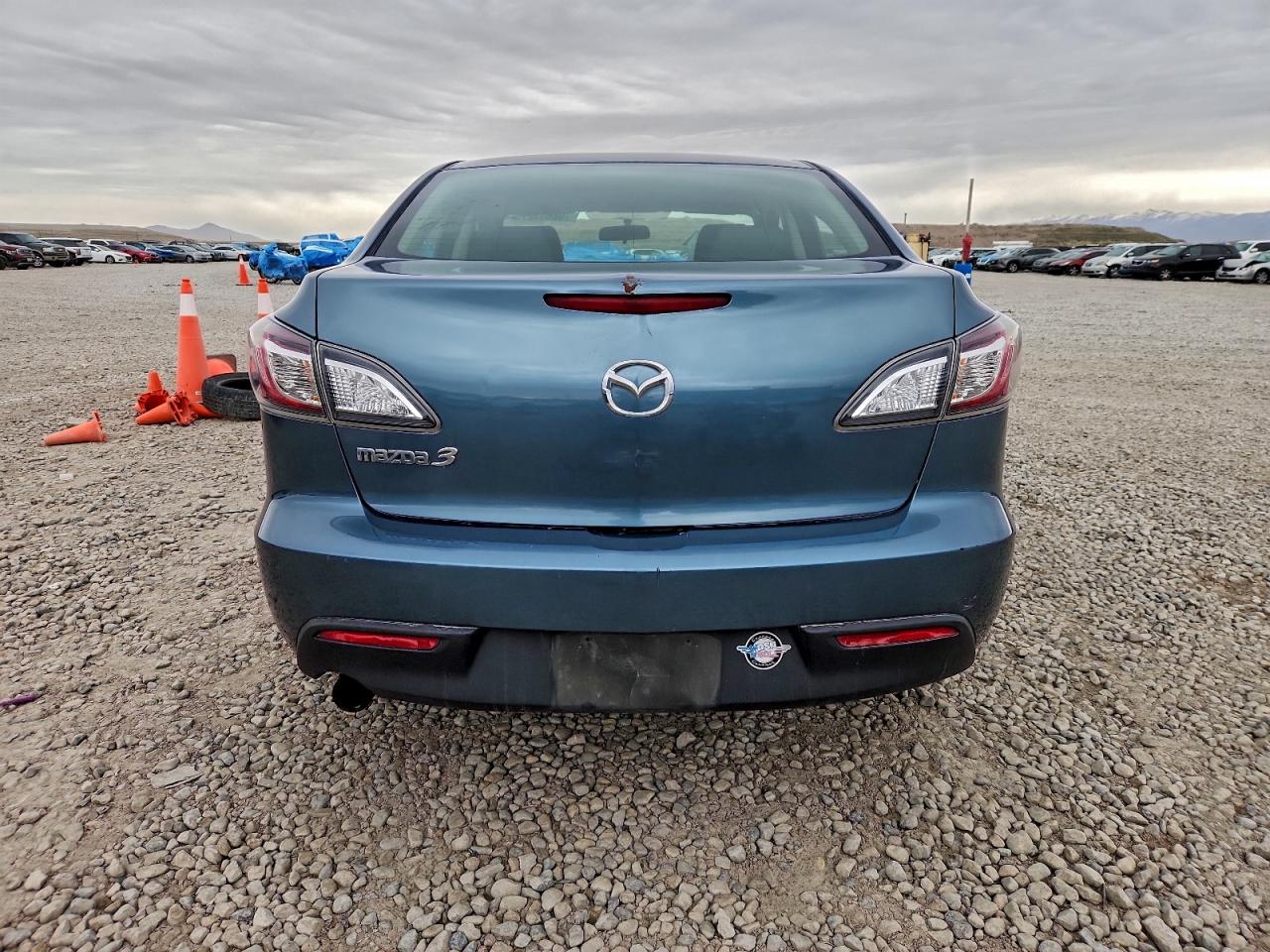 2010 MAZDA 3 I photo 6