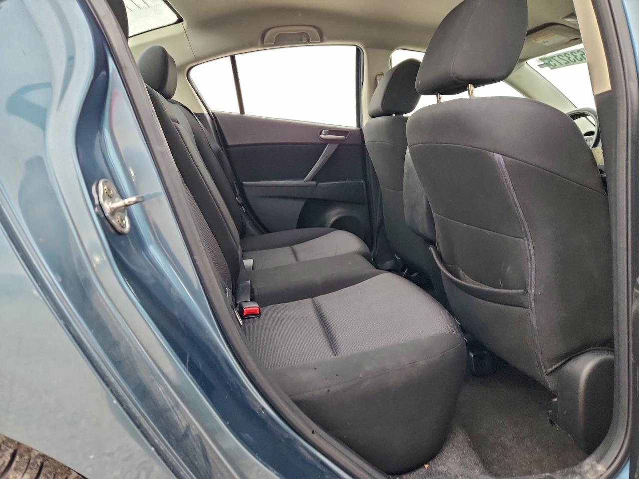 2010 MAZDA 3 I photo 10