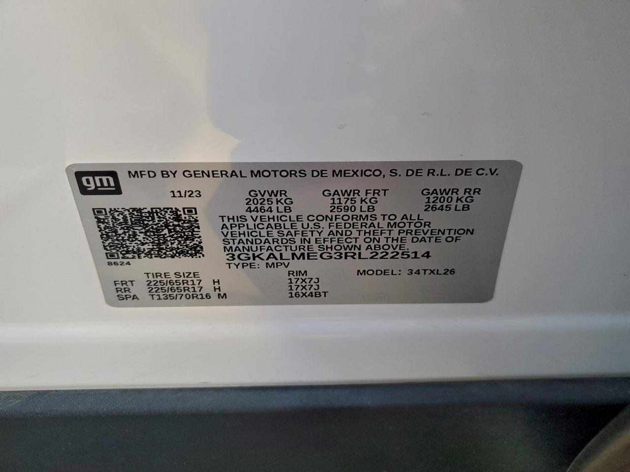 2024 GMC TERRAIN SLE photo 13