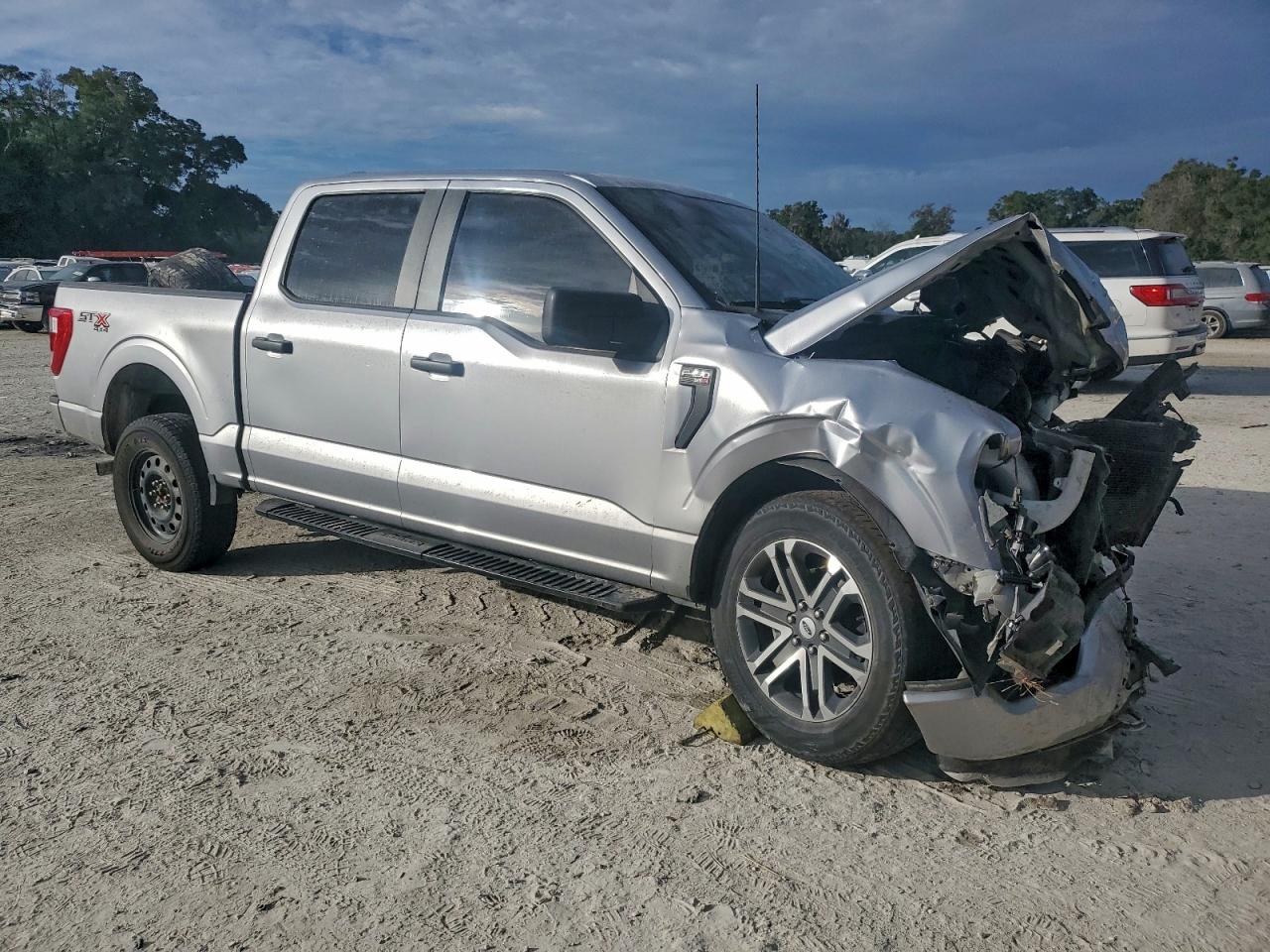 2021 FORD F150 SUPERCREW photo 4