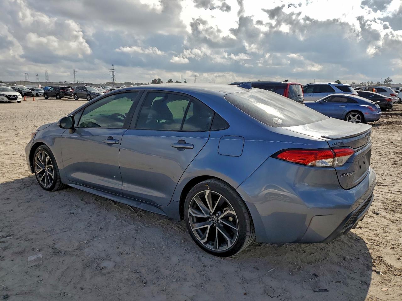 2022 TOYOTA COROLLA SE photo 2