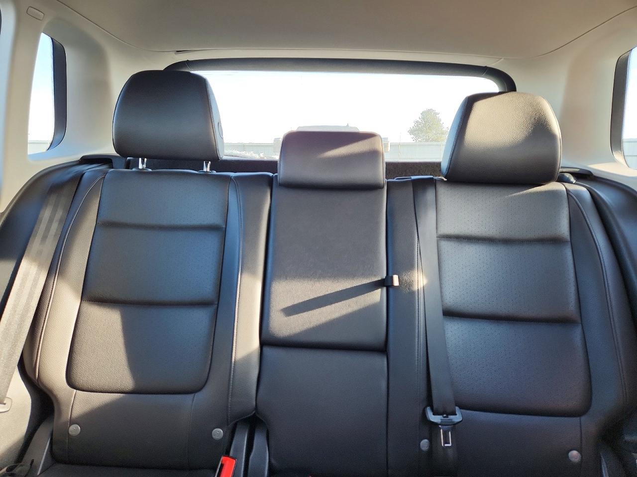 2016 VOLKSWAGEN TIGUAN S photo 10
