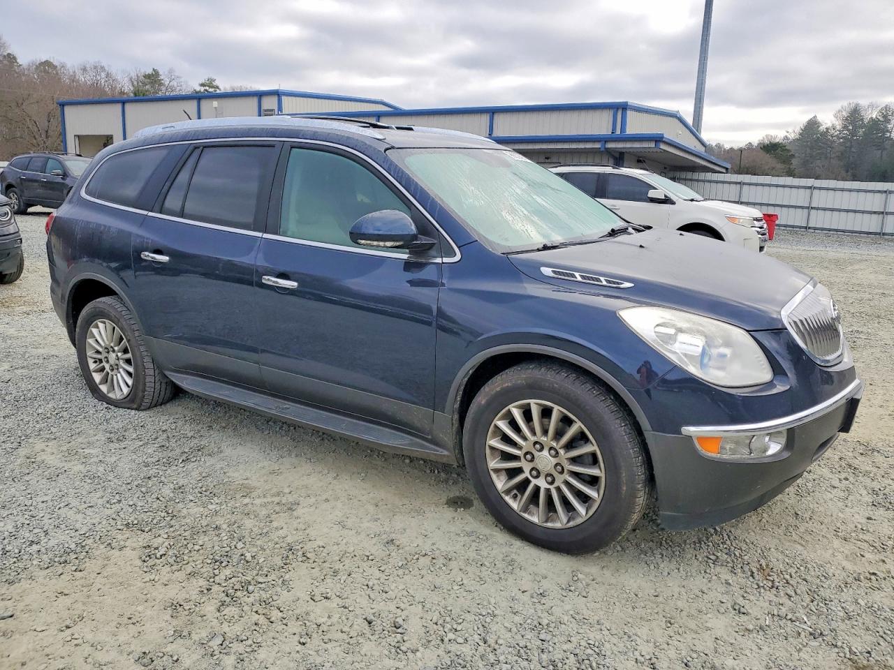 2011 BUICK ENCLAVE CXL photo 4