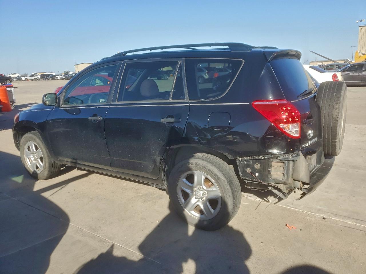2008 TOYOTA RAV4 photo 2