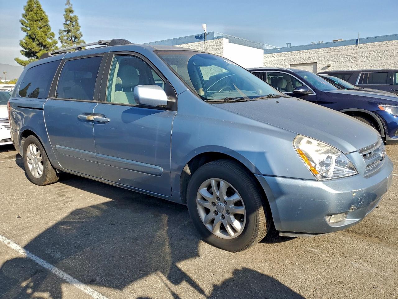 2008 KIA SEDONA EX photo 4