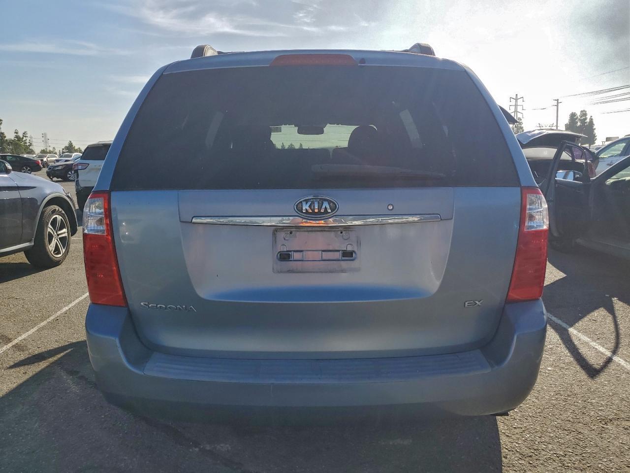 2008 KIA SEDONA EX photo 6