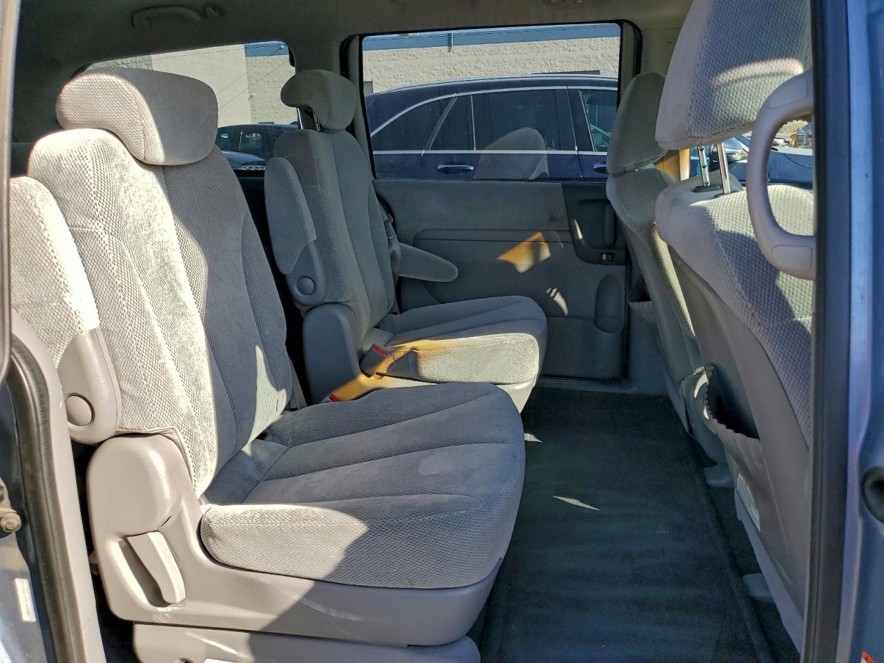 2008 KIA SEDONA EX photo 11
