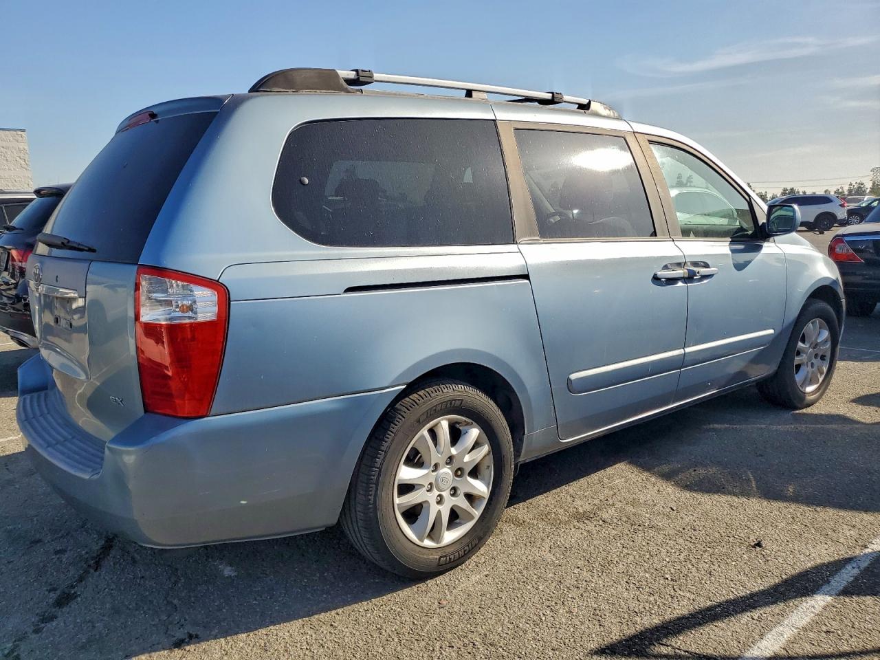 2008 KIA SEDONA EX photo 3