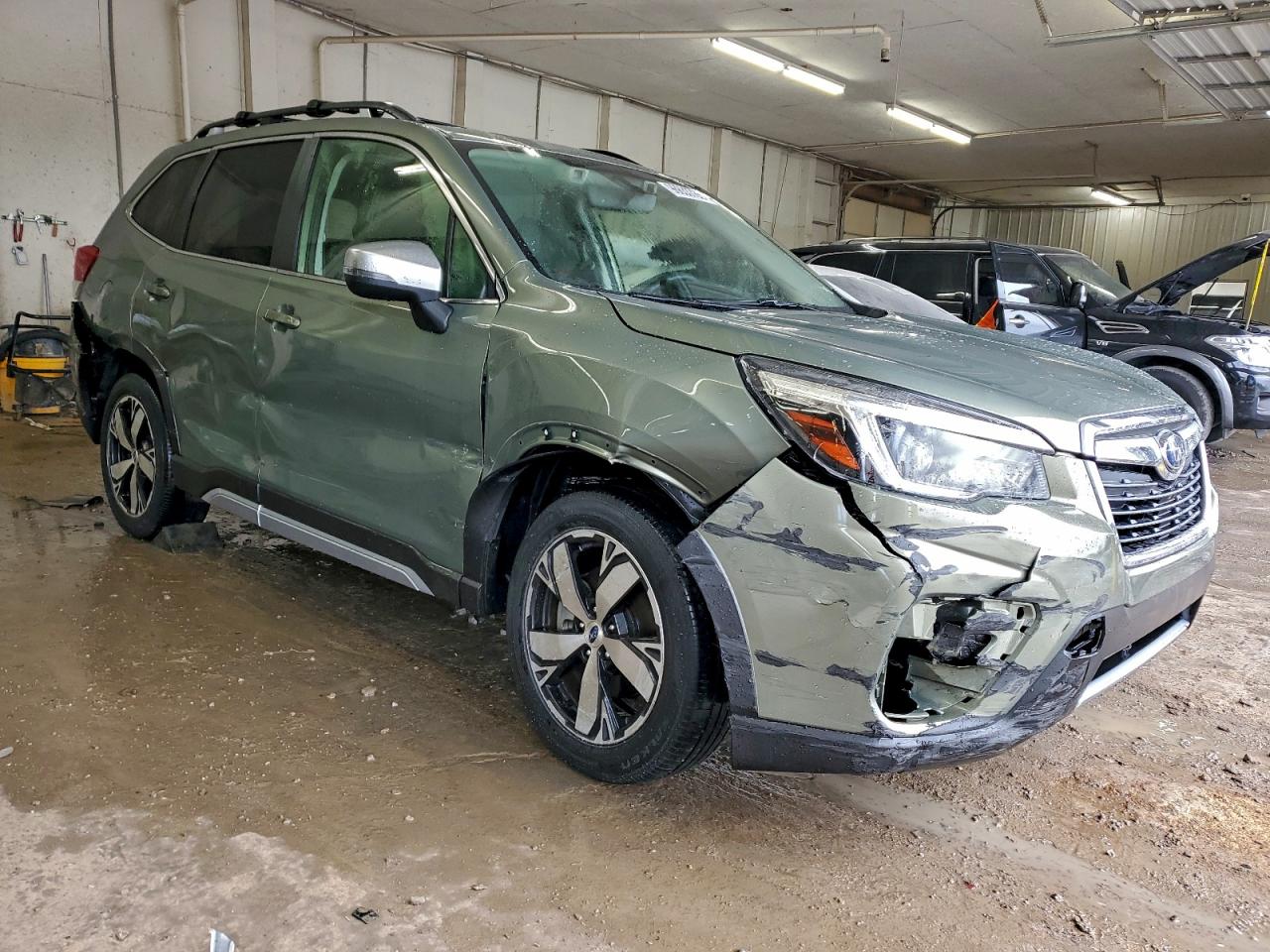 2021 SUBARU FORESTER TOURING photo 4