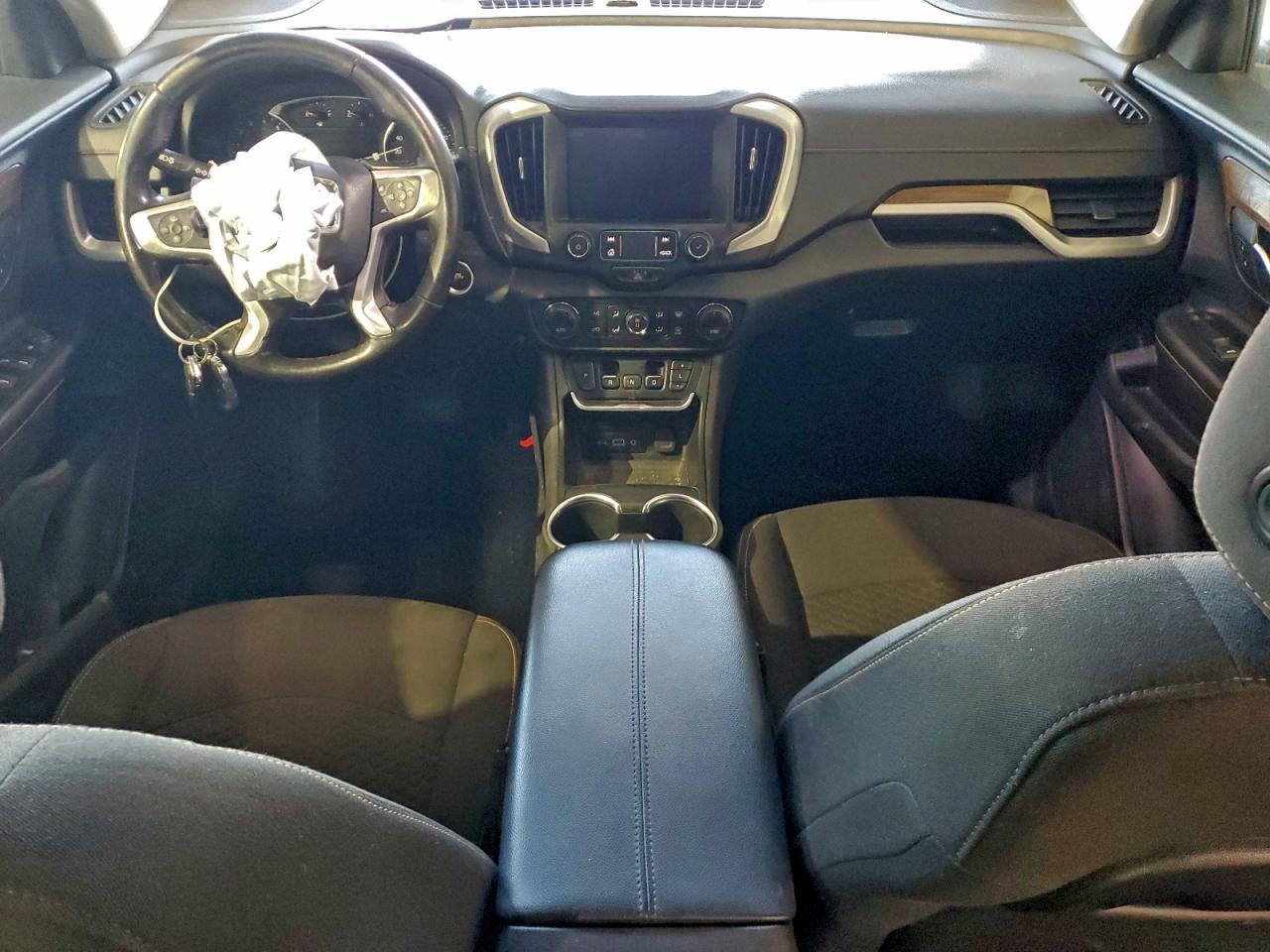 2019 GMC TERRAIN SLE photo 8
