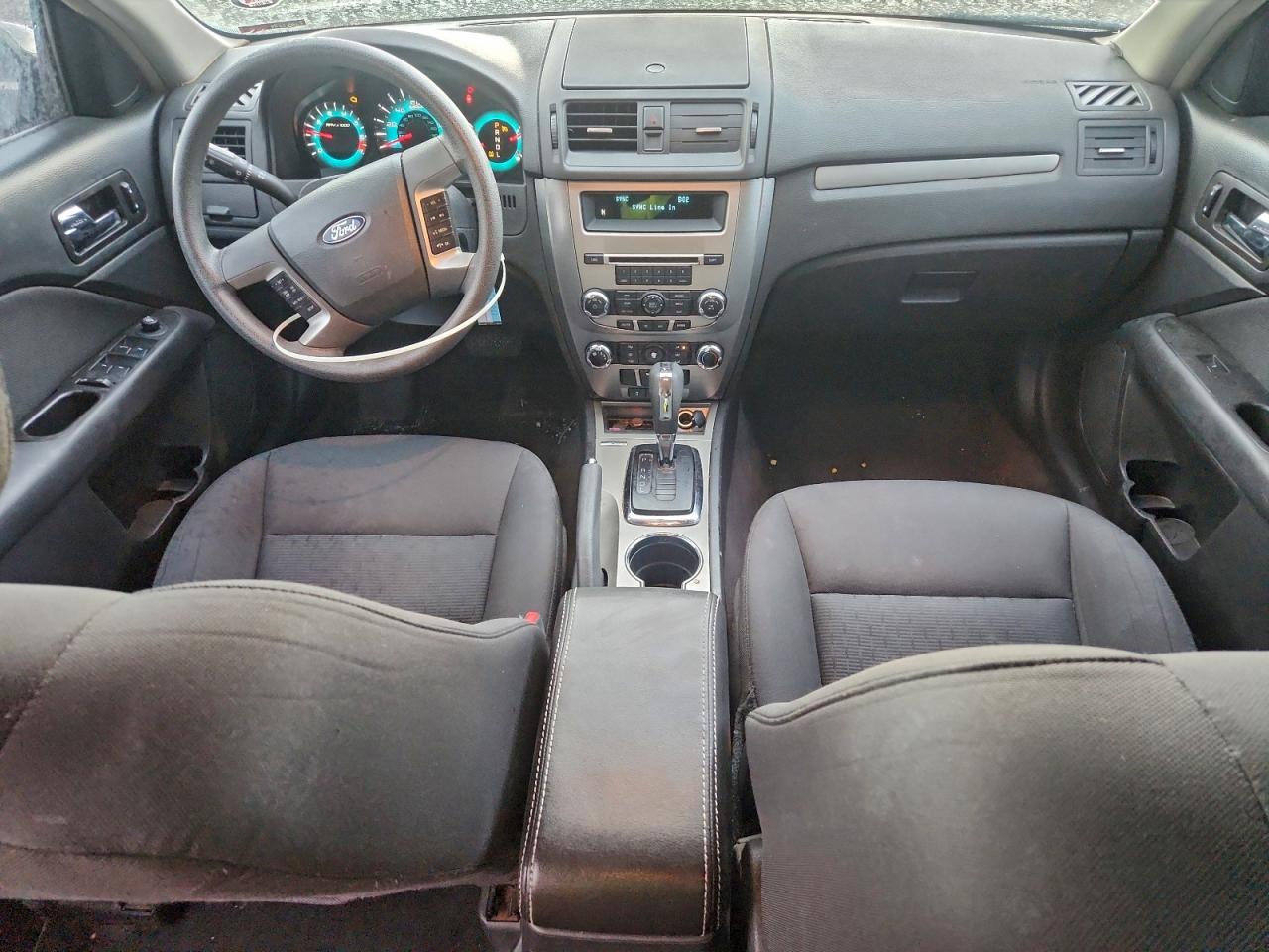 2010 FORD FUSION SE photo 8