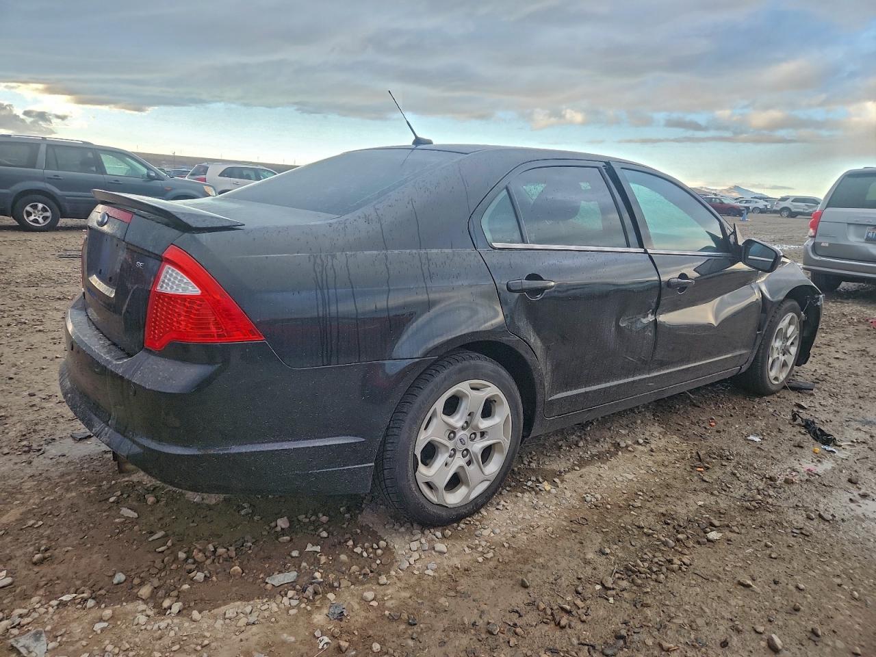 2010 FORD FUSION SE photo 3