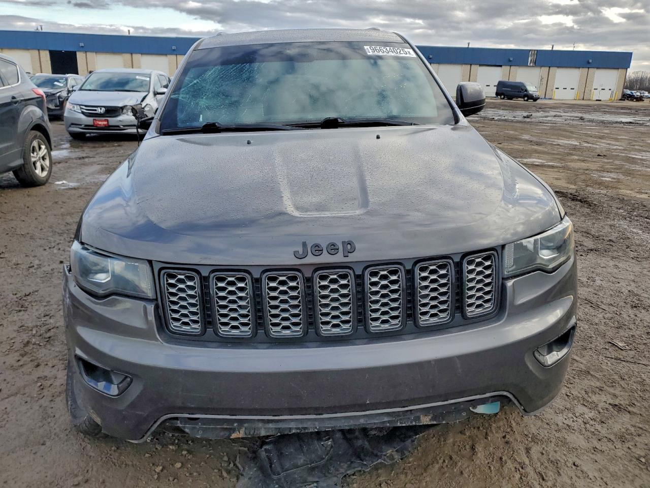 2019 JEEP GRAND CHEROKEE LAREDO photo 5