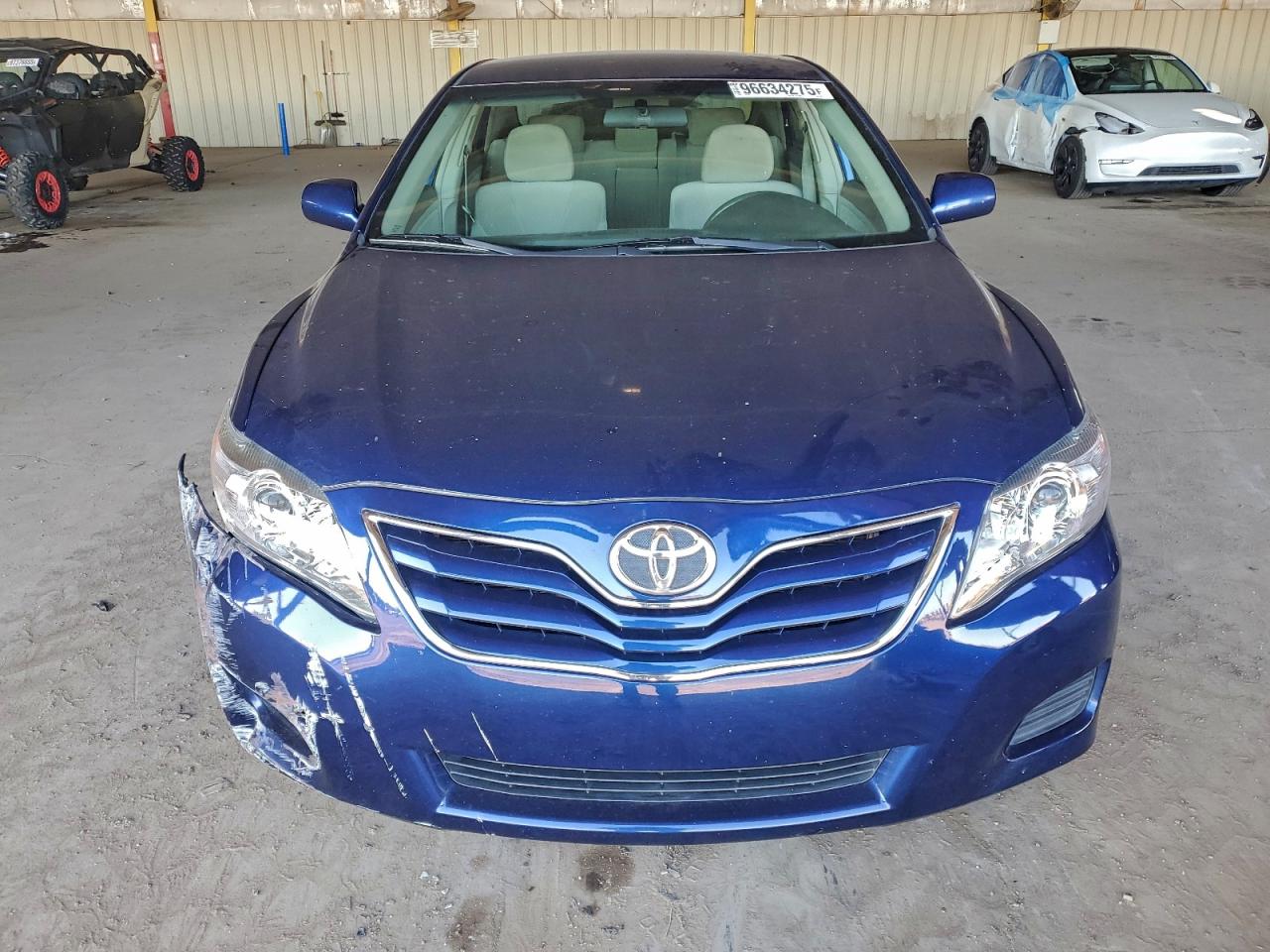 2011 TOYOTA CAMRY BASE photo 5