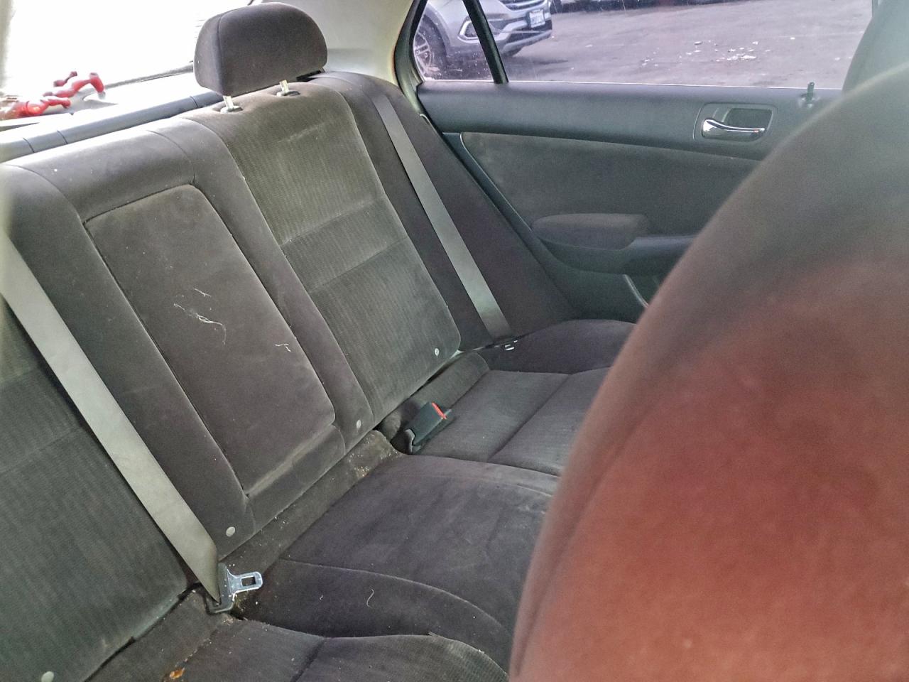 2004 HONDA ACCORD LX photo 10
