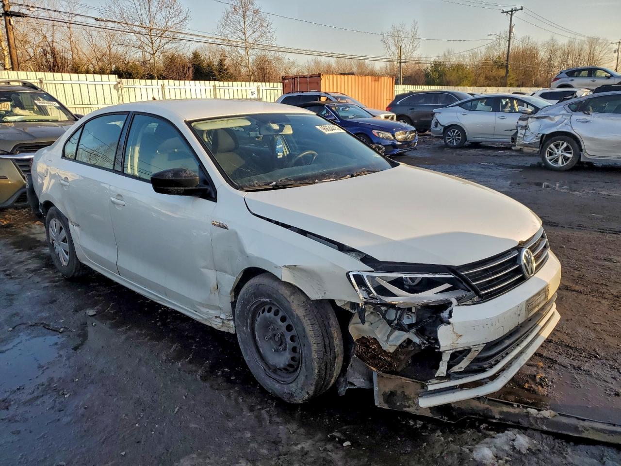 2016 VOLKSWAGEN JETTA S photo 4