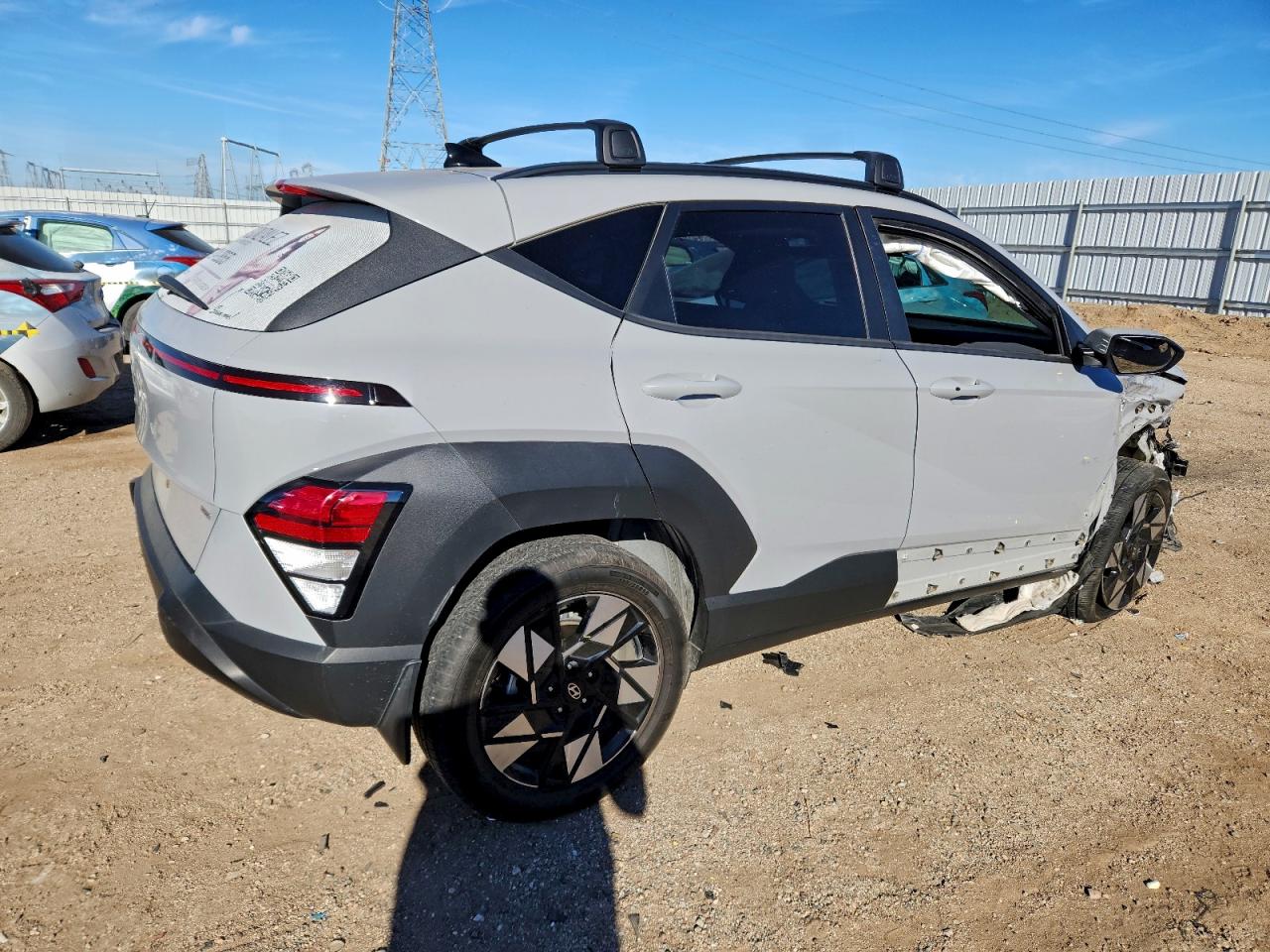 2024 HYUNDAI KONA SEL photo 3