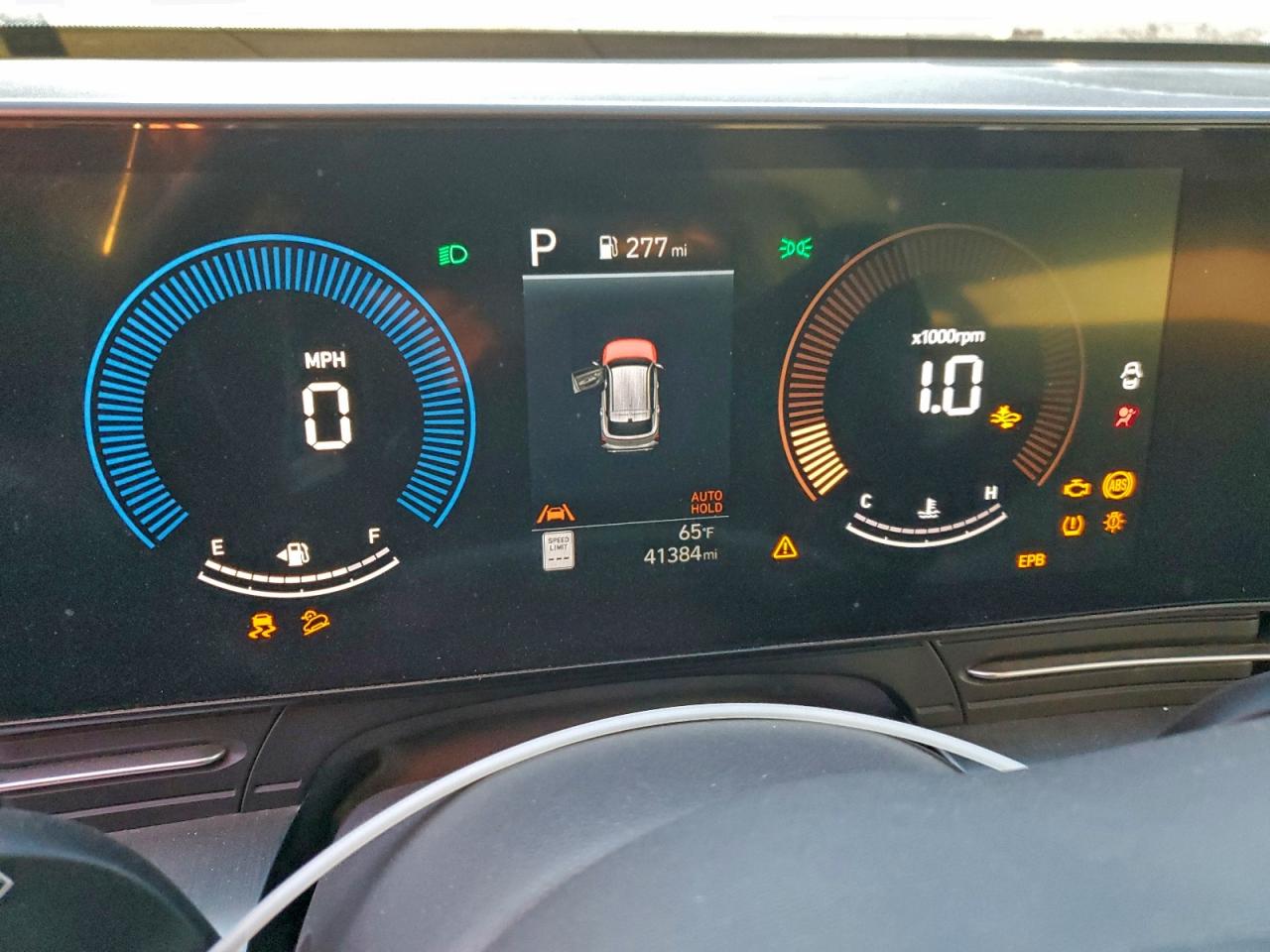 2024 HYUNDAI KONA SEL photo 9