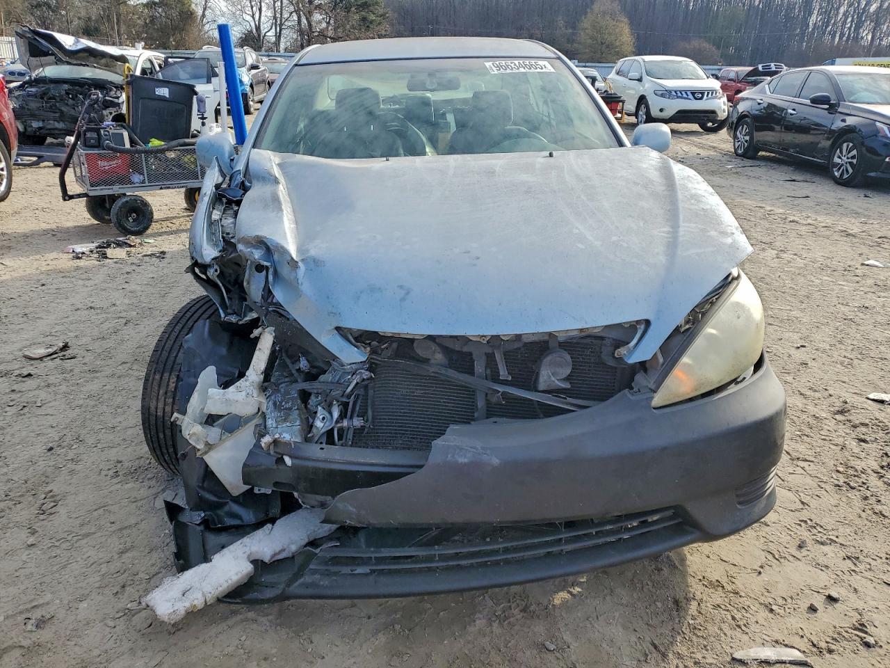 2005 TOYOTA CAMRY LE photo 5