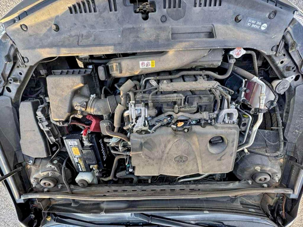 2020 TOYOTA CAMRY SE photo 7