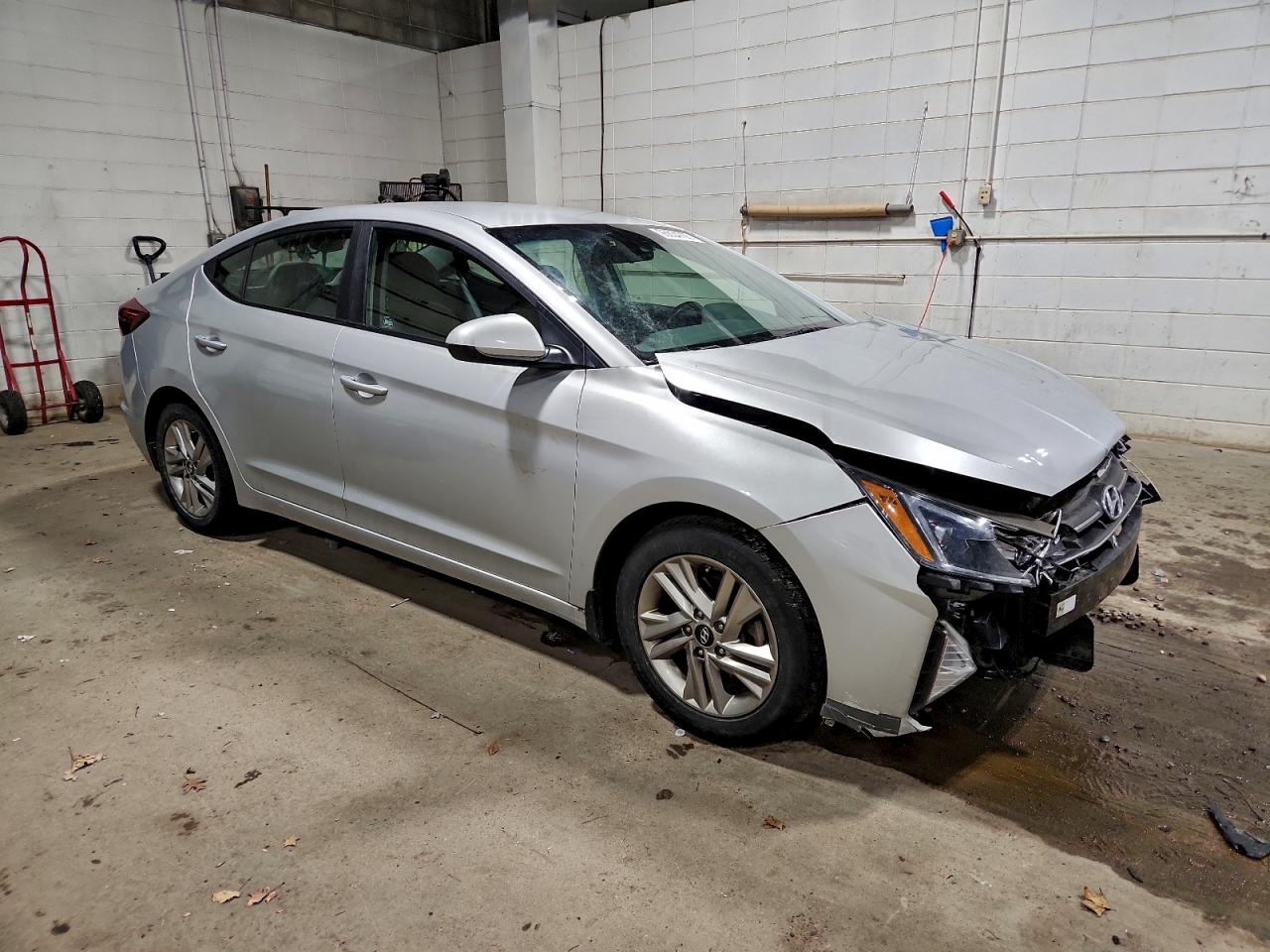 2020 HYUNDAI ELANTRA SEL photo 4