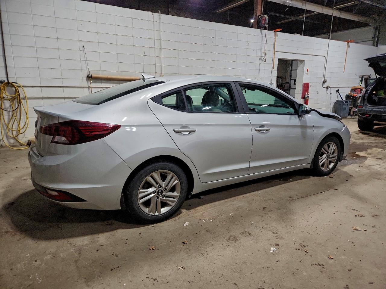 2020 HYUNDAI ELANTRA SEL photo 3