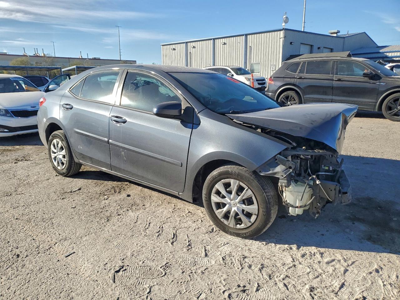 2015 TOYOTA COROLLA L photo 4