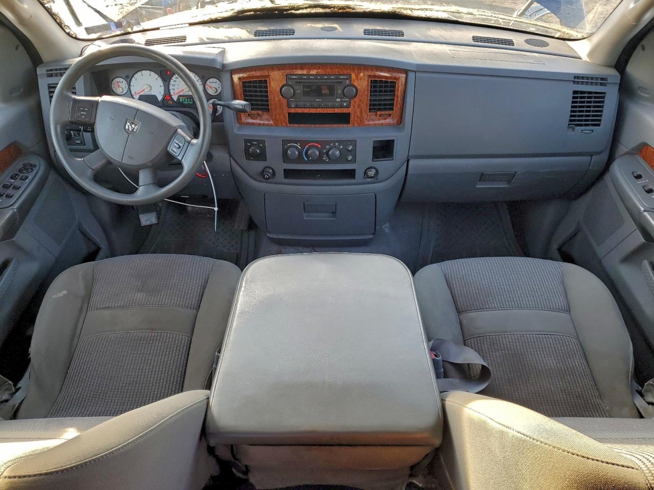 2006 DODGE RAM 1500 ST photo 8