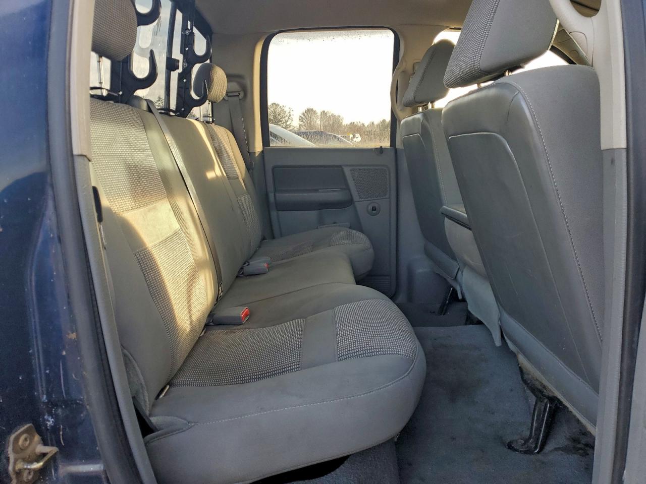 2006 DODGE RAM 1500 ST photo 10