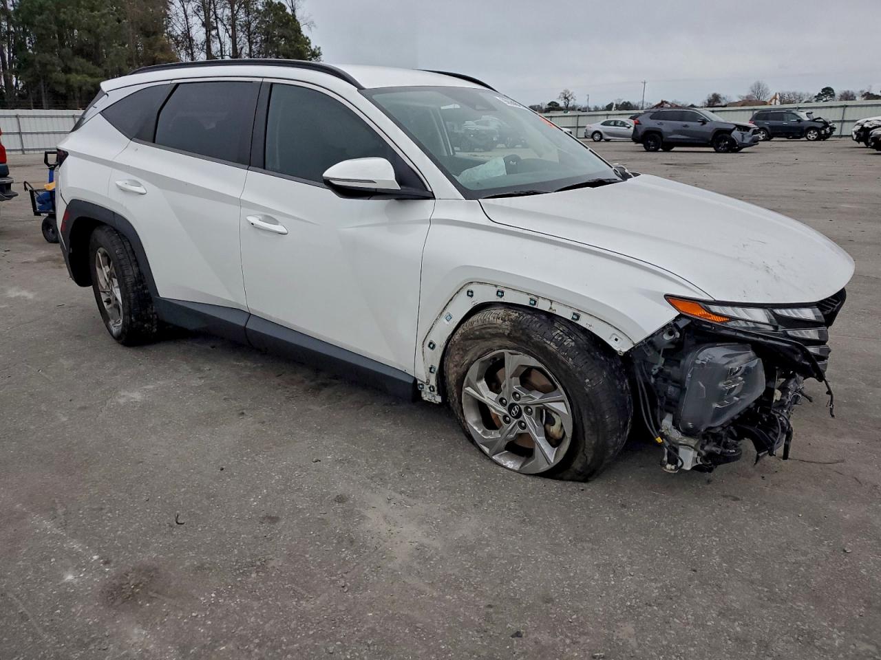 2022 HYUNDAI TUCSON SEL photo 4