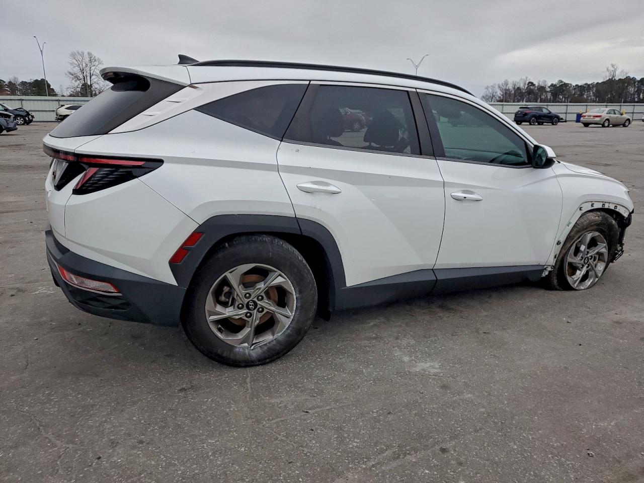 2022 HYUNDAI TUCSON SEL photo 3