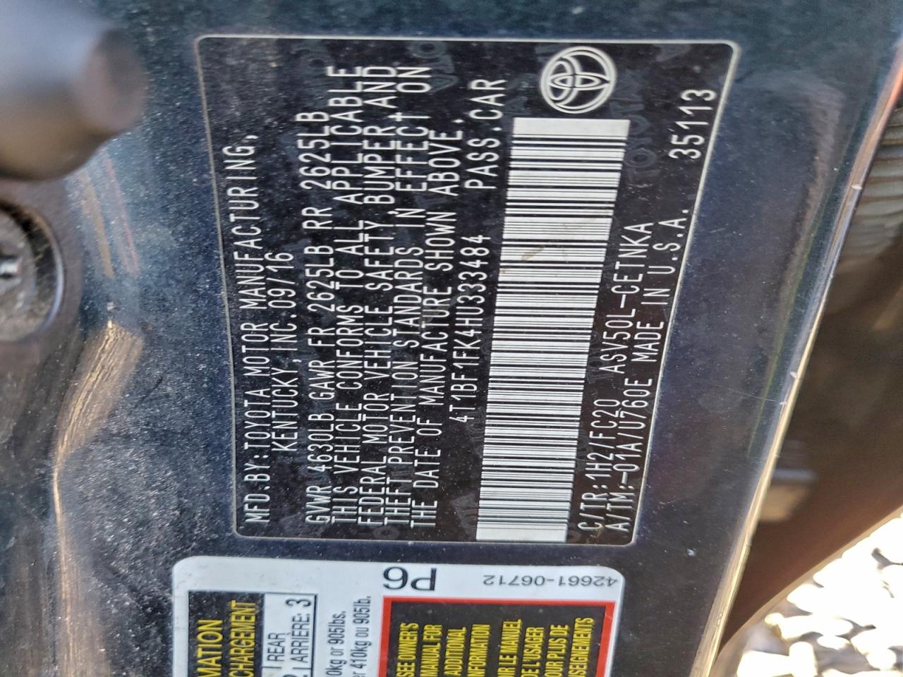 2017 TOYOTA CAMRY LE photo 12