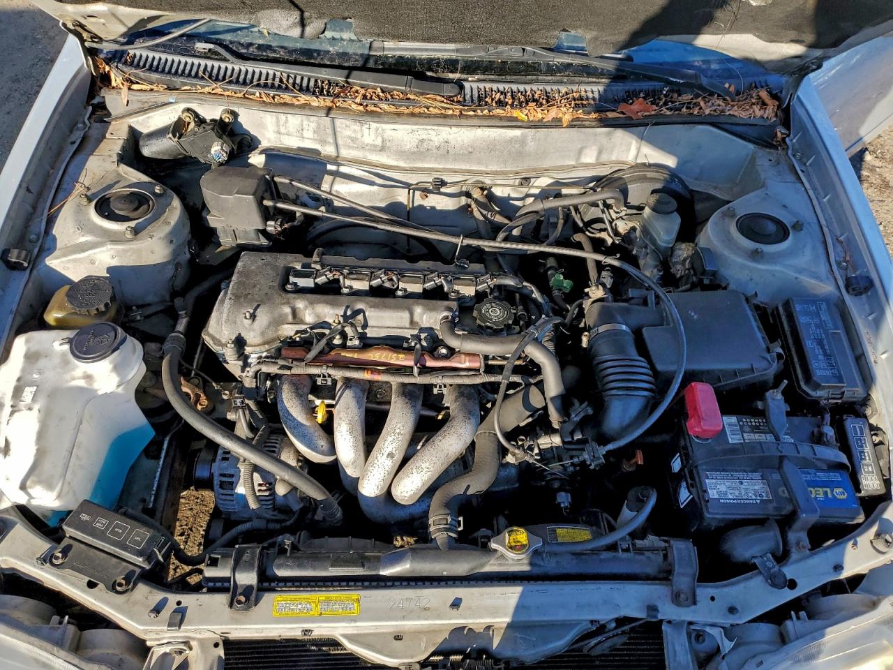 2001 TOYOTA COROLLA CE photo 11