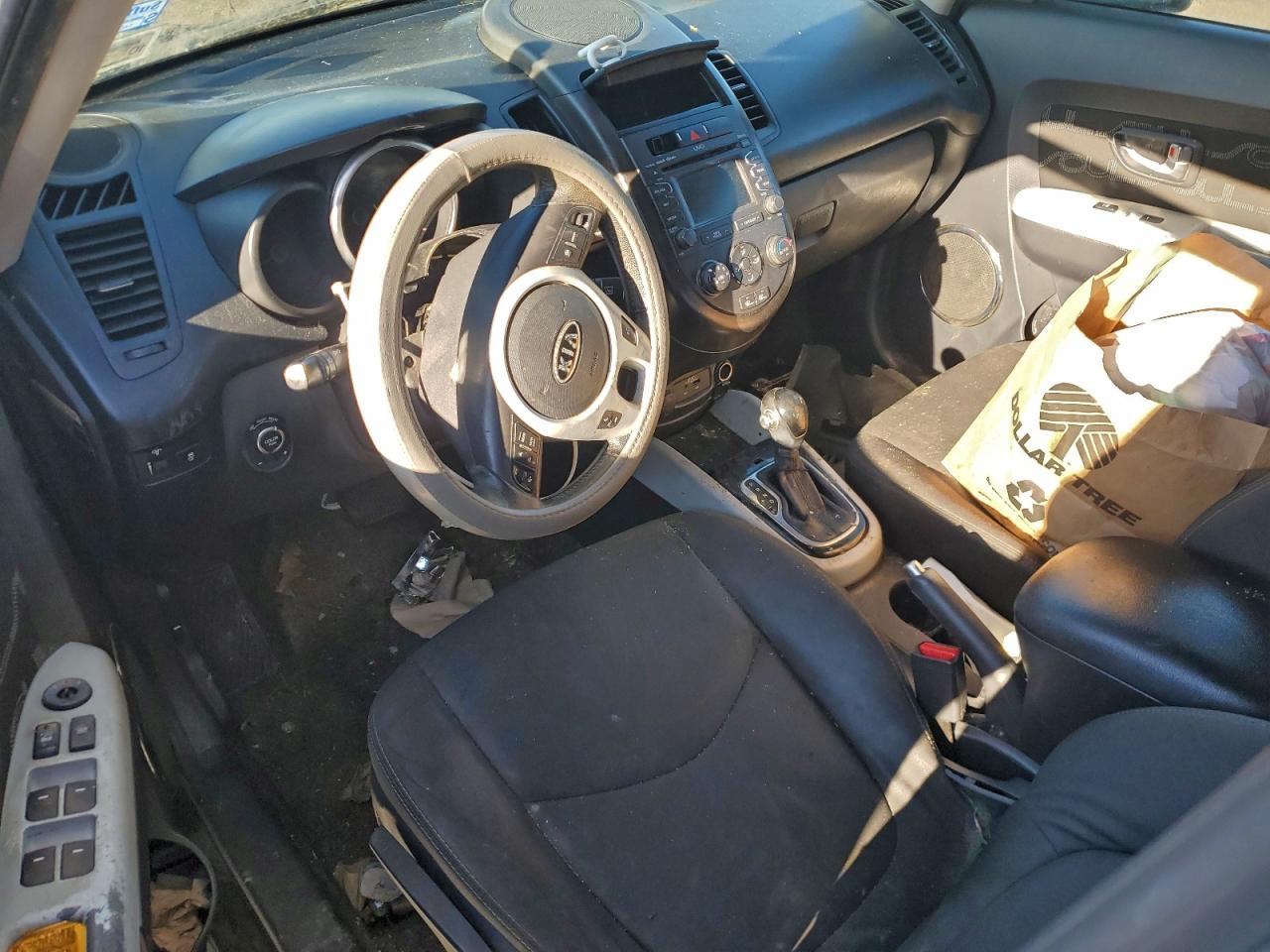 2012 KIA SOUL + photo 8