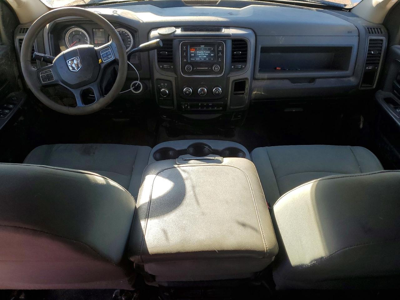 2018 RAM 3500 TRUCK CAB AND CHASSIS photo 8