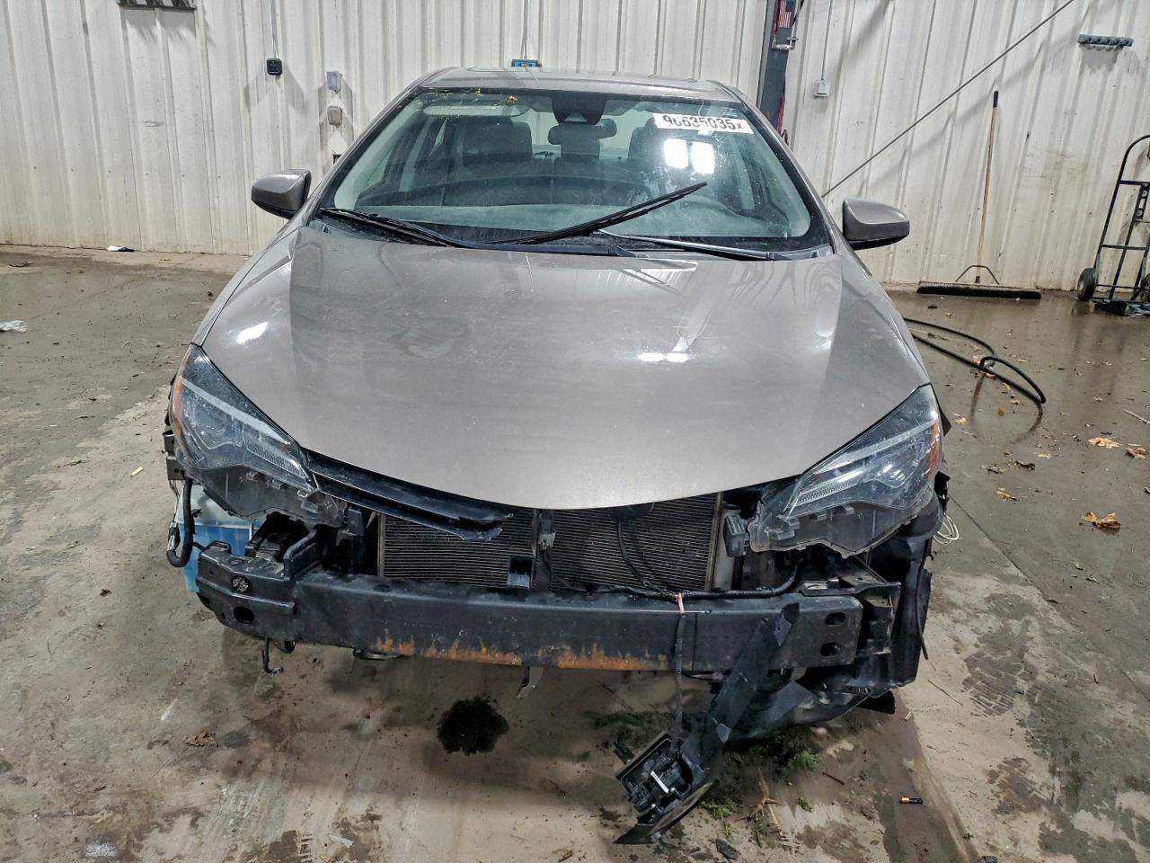 2019 TOYOTA COROLLA L photo 5