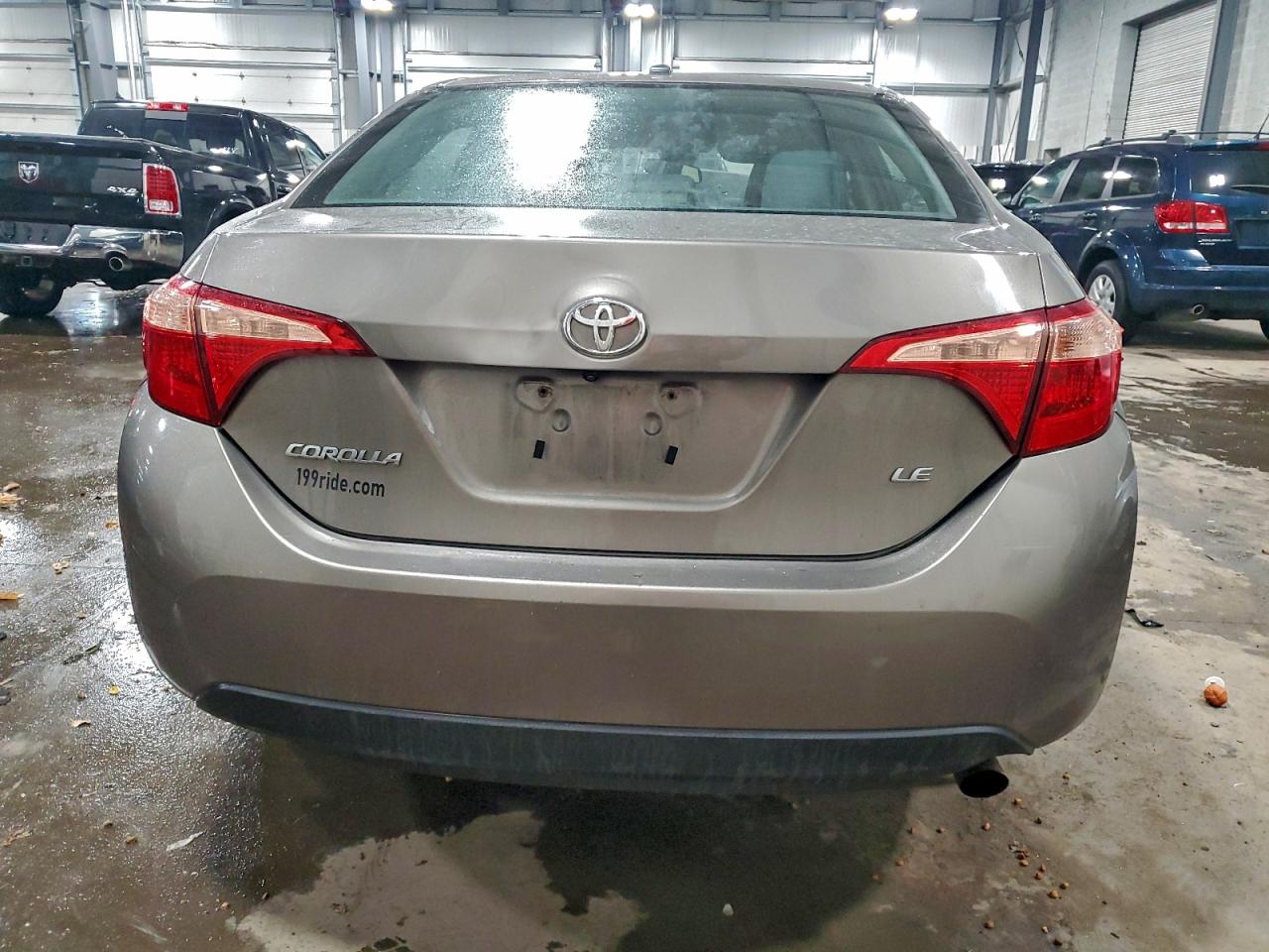 2019 TOYOTA COROLLA L photo 6