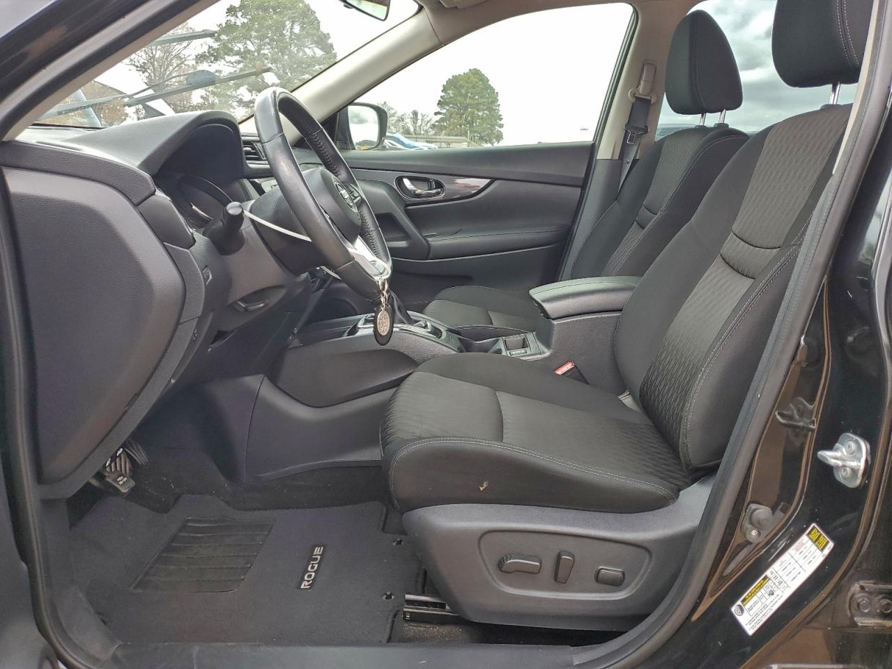 2017 NISSAN ROGUE S photo 7