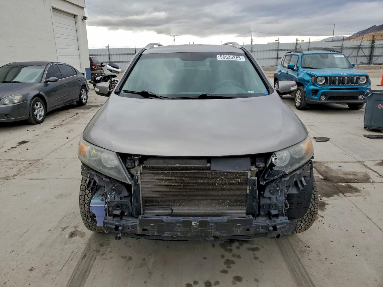 2013 KIA SORENTO LX photo 5