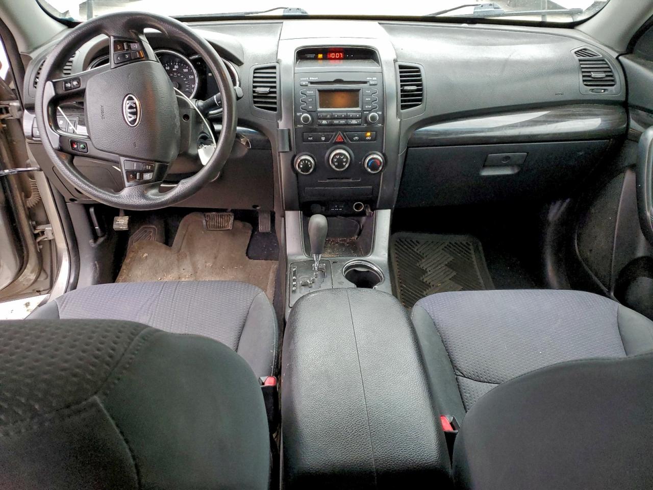 2013 KIA SORENTO LX photo 8