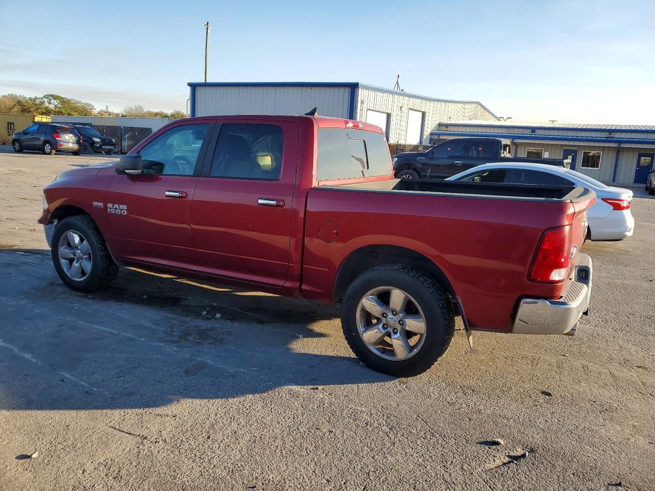 2013 RAM 1500 SLT photo 2