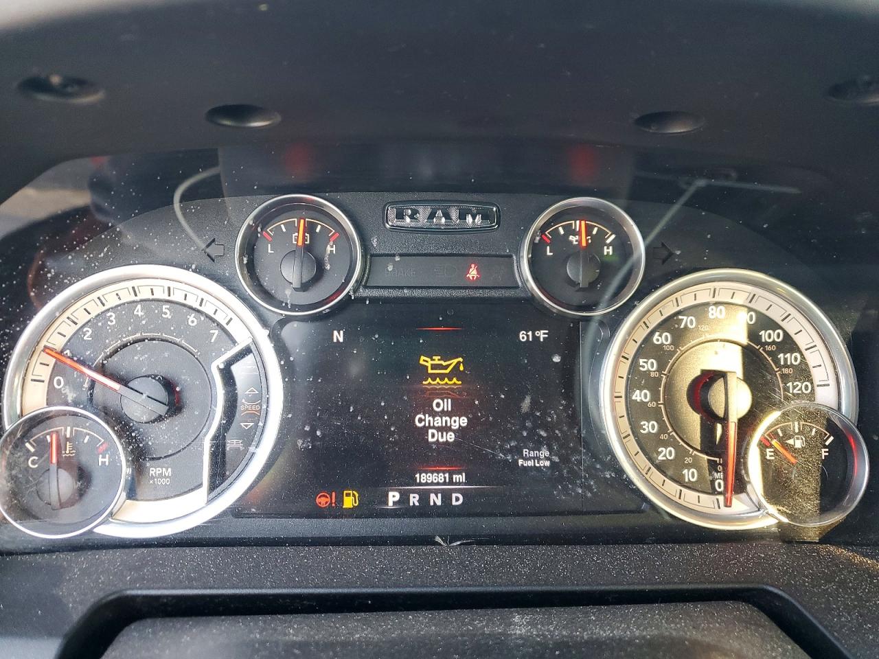 2013 RAM 1500 SLT photo 9