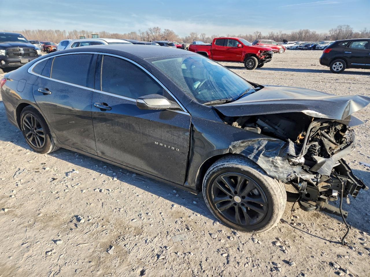 2018 CHEVROLET MALIBU LT photo 4