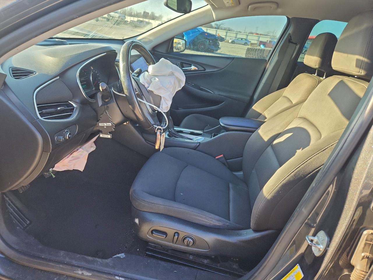 2018 CHEVROLET MALIBU LT photo 7